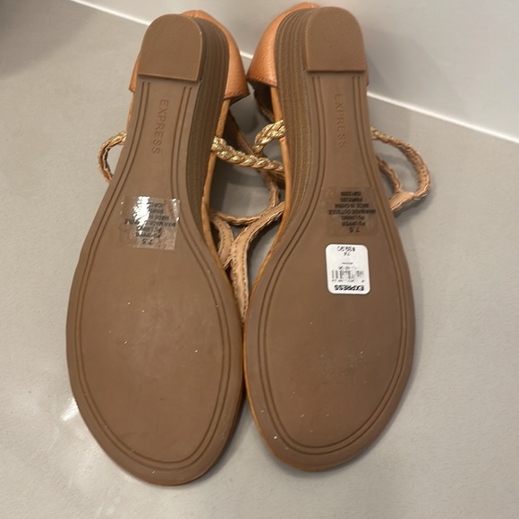 Express Sandals - Picture 3 of 3